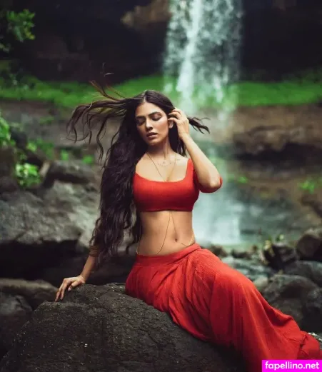 Malavika Mohanan OnlyFans Thumbnail #JvK62ANdaL