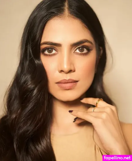 Malavika OnlyFans Thumbnail #6NprTWqrYO
