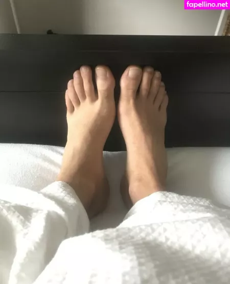 Male Feet Uk OnlyFans Thumbnail #R0YNuBsni8