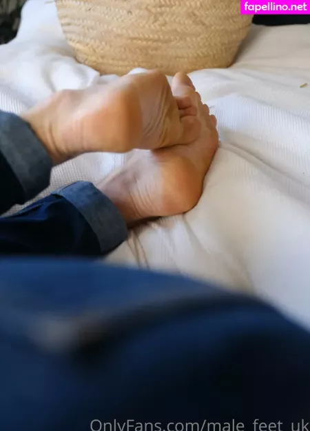 Male Feet Uk OnlyFans Thumbnail #iUmrO9qPGI