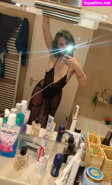 Malena Rutter OnlyFans Thumbnail #VgHyivAPE5