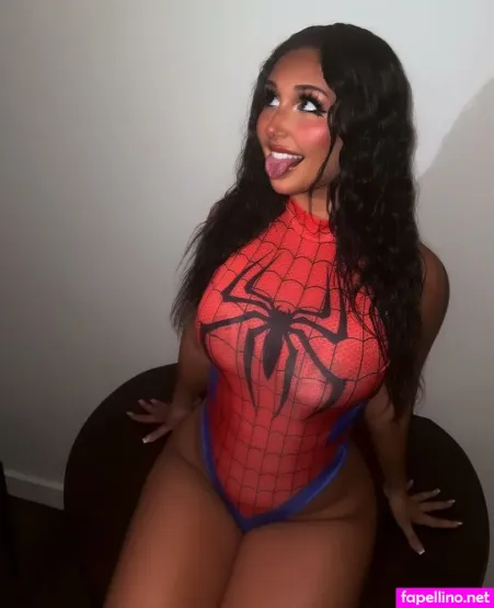 Malenaxmartinez OnlyFans Thumbnail #WyWx7Y1Vg8