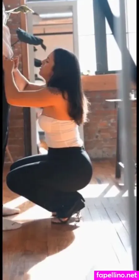 Maleni Cruz OnlyFans Thumbnail #1A6qv5kXtK