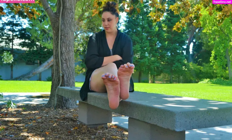 Malia Arrayah OnlyFans Thumbnail #B7ECkEFm2b