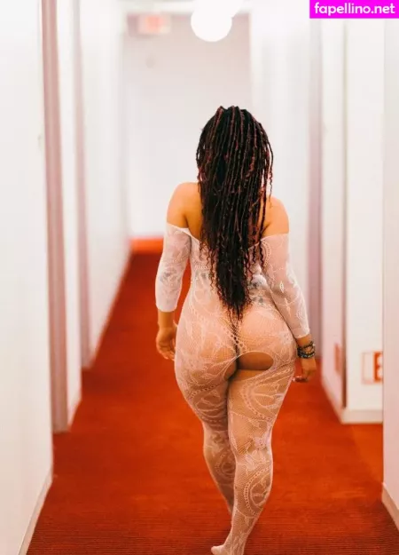 Maliah OnlyFans Thumbnail #LbTDYDUwEO