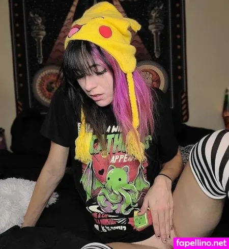 Malice In W0nderland OnlyFans Thumbnail #irHdRqcowG