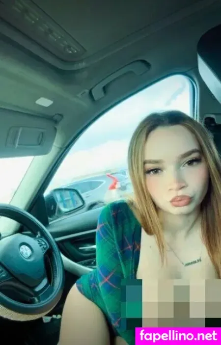 Malicious Kitty OnlyFans Thumbnail #AUU9Ndls2z