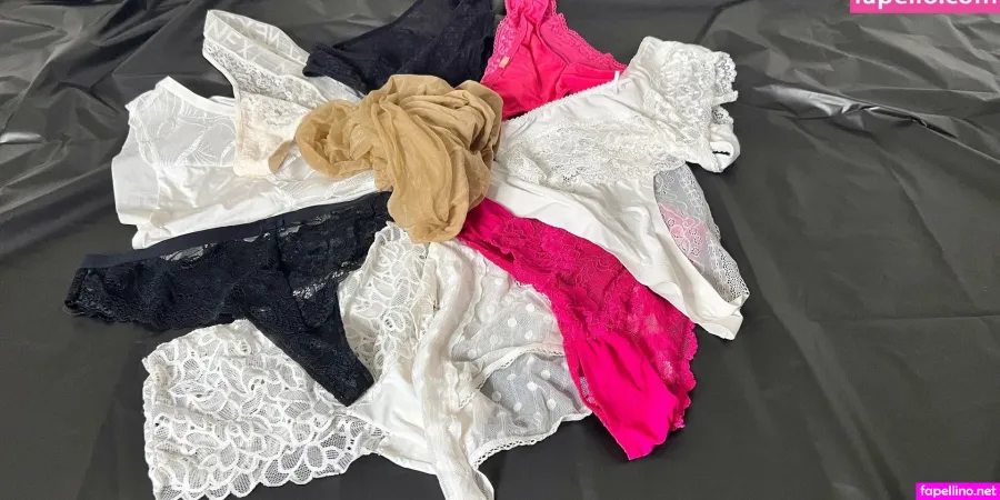 Malina Hot OnlyFans Thumbnail #NgiKxeA4ba