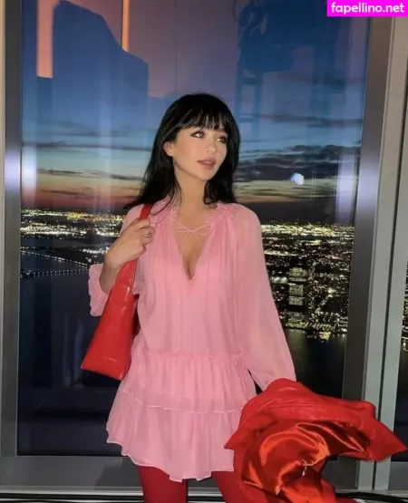 Malina Weissman OnlyFans Thumbnail #D3RCa4LJa8