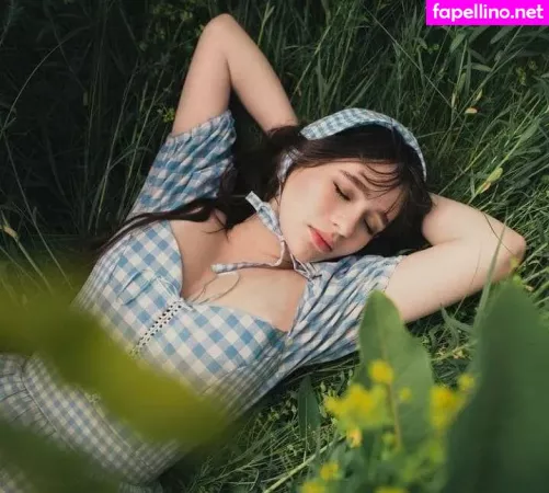Malina Weissman OnlyFans Thumbnail #sZYGYR5GVx