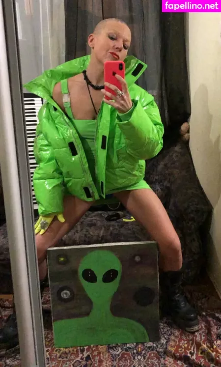Malinafreak OnlyFans Thumbnail #5qIGb81F8x