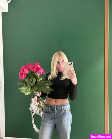 Malinamalvina OnlyFans Thumbnail #DHlzESxuUU