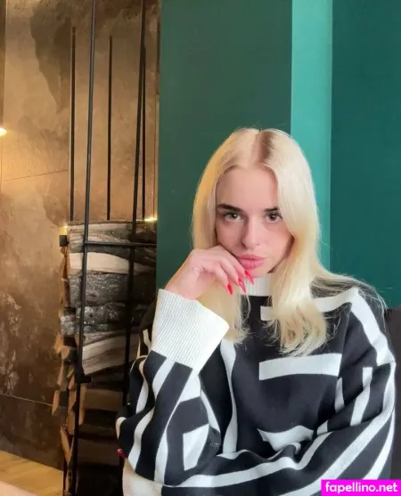 Malinamalvina OnlyFans Thumbnail #smxHL1WaKB