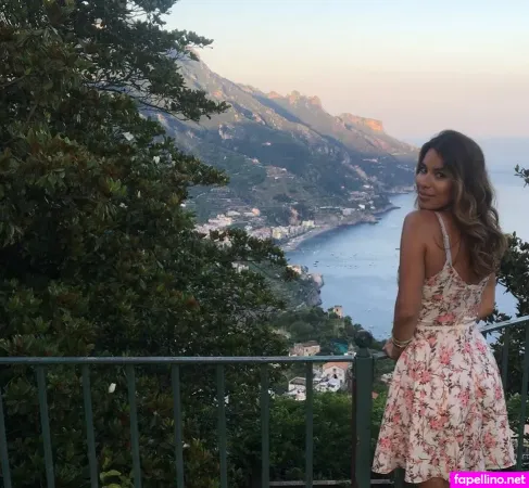 Malini Angelica OnlyFans Thumbnail #UjkDYxw1X1