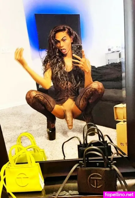 Maliyahloren OnlyFans Thumbnail #ic0xH0JxMZ