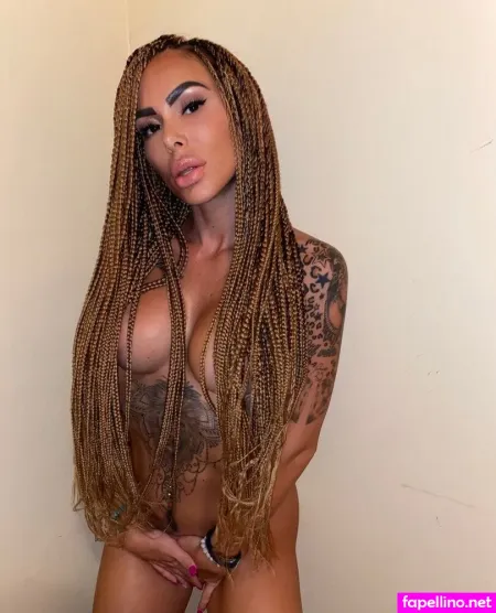 Malla Tacca OnlyFans Thumbnail #4gxTWsqfuk