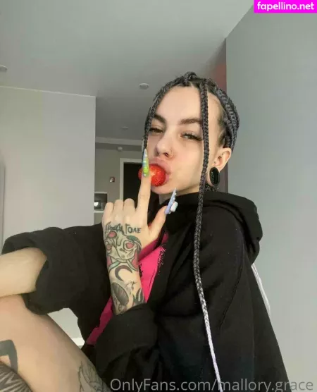 Mallory Grace OnlyFans Thumbnail #BhKu3U18N4