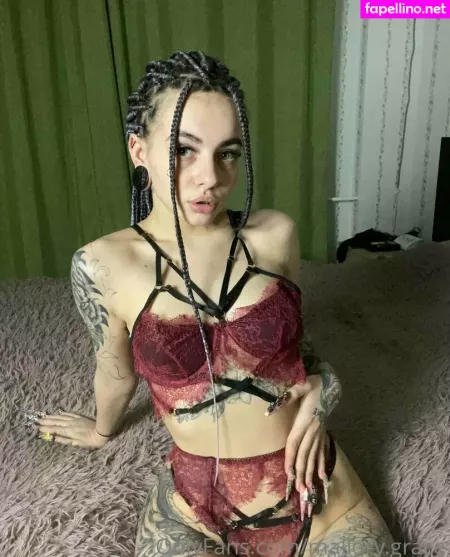 Mallory Grace OnlyFans Thumbnail #g42d9T9hXe