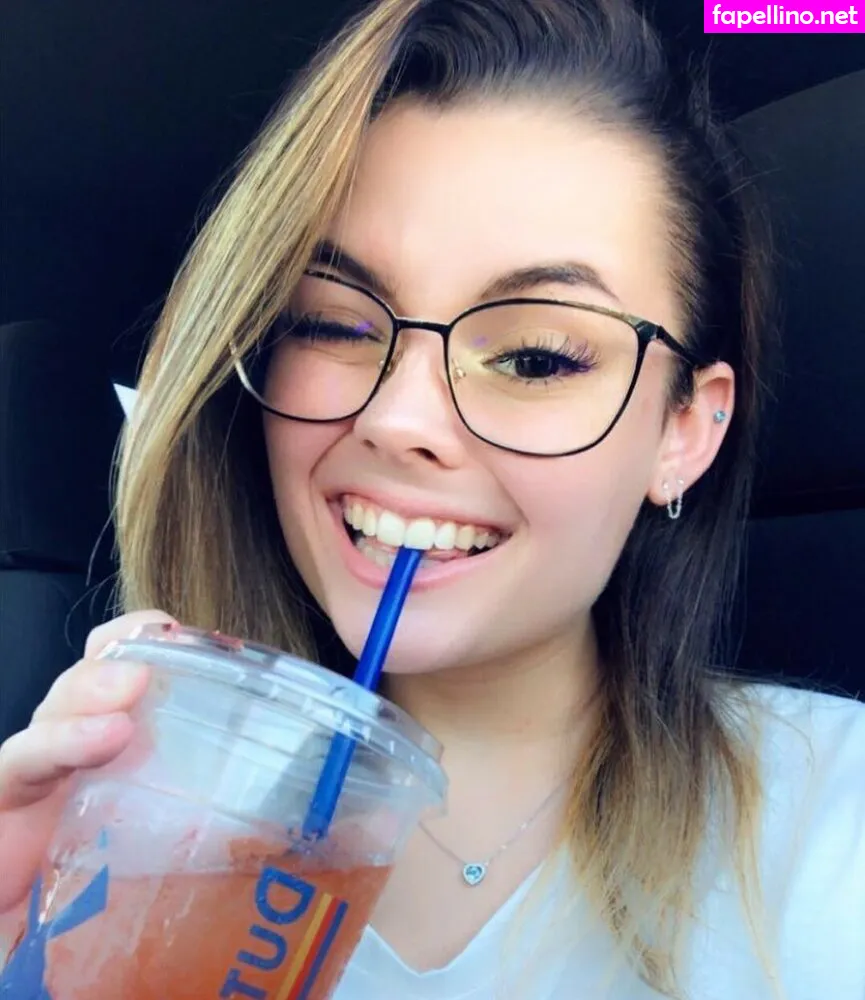 mallymkun_mouse, mallythemermaid Nude Leaked OnlyFans Photo #lCd4KmZeO4