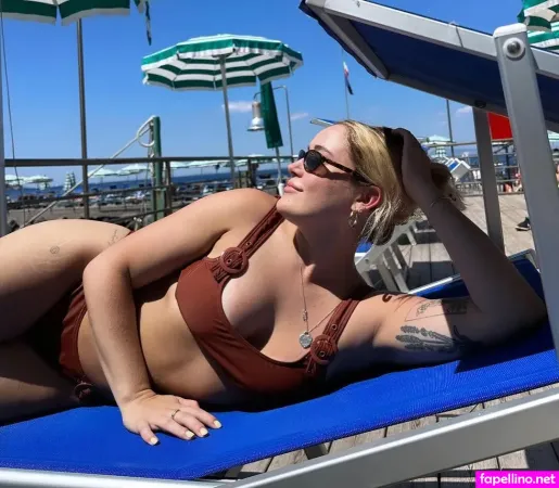 Malory Myers OnlyFans Thumbnail #25V1gR3kqP