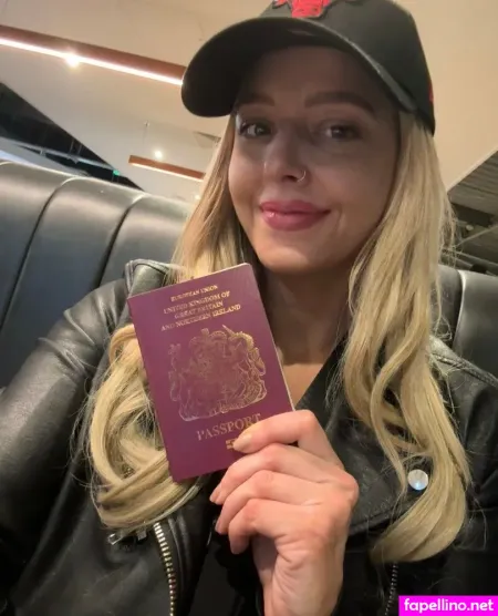 Maloryfox Main Profile Photo