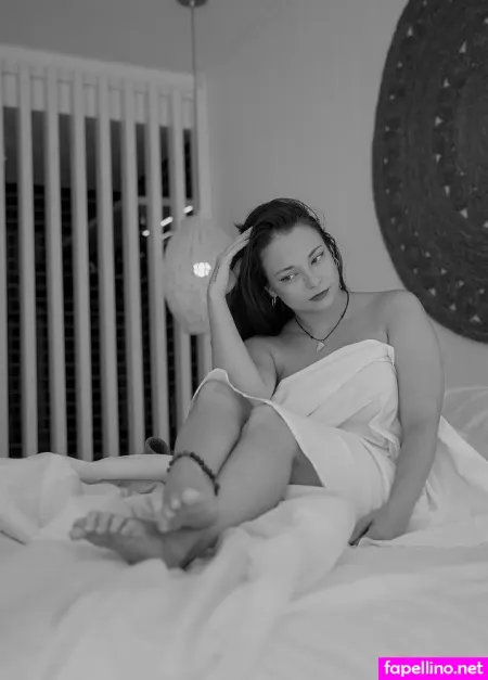 Maloryknox3 OnlyFans Thumbnail #DpXODjYsBp