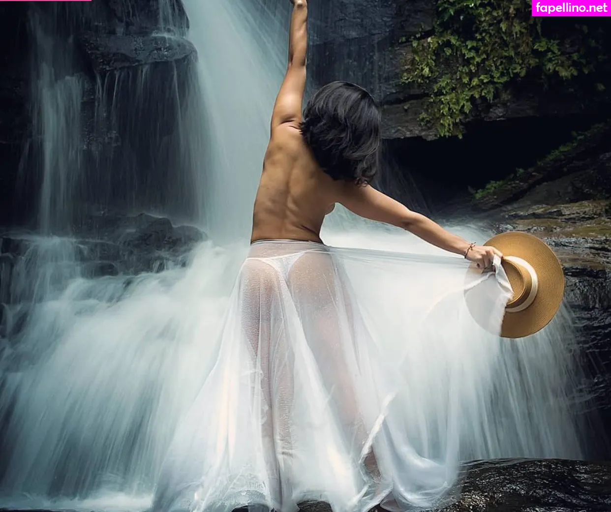 maalubastos Nude Leaked OnlyFans Photo #7fINwXReZ0