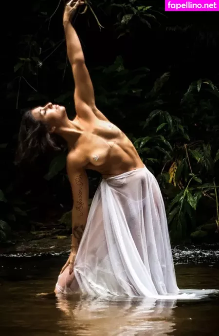 Malu Bastos OnlyFans Thumbnail #VTHAOoSWBj