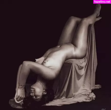 Malu Bastos OnlyFans Thumbnail #dJR196uJM8