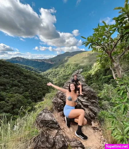 Malu Falangola OnlyFans Thumbnail #HtqxuH5AFu