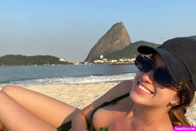 Malu Falangola OnlyFans Thumbnail #zeLBUqBrA9