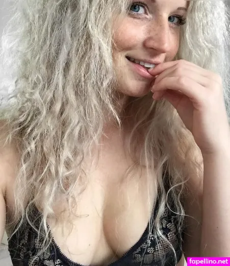 Malue Mathilde OnlyFans Thumbnail #k1EVmSDf1j