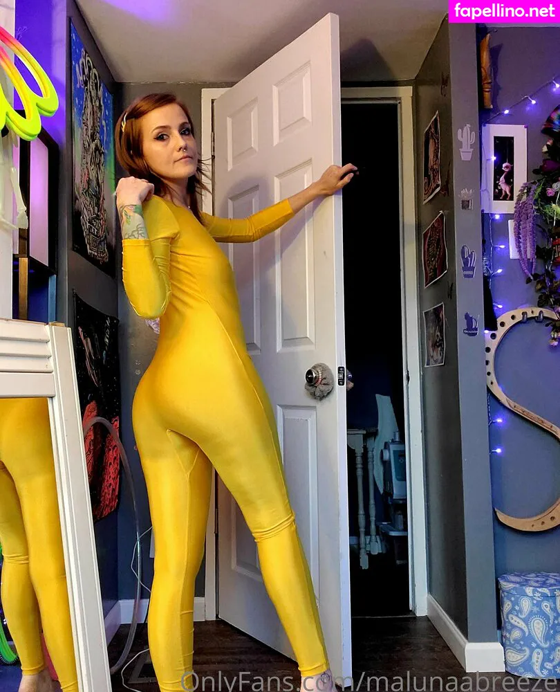 malunaabreeze Nude Leaked OnlyFans Photo #1VsFxomFLC