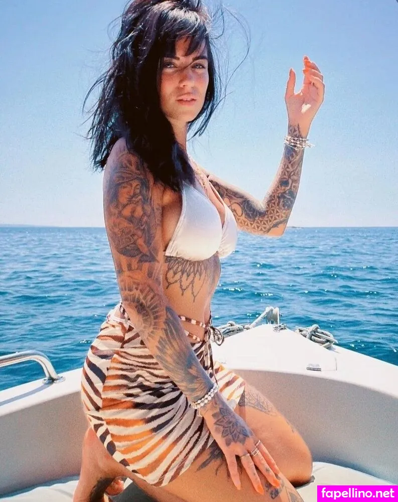 malvareezz Nude Leaked OnlyFans Photo #neiR2E0d02