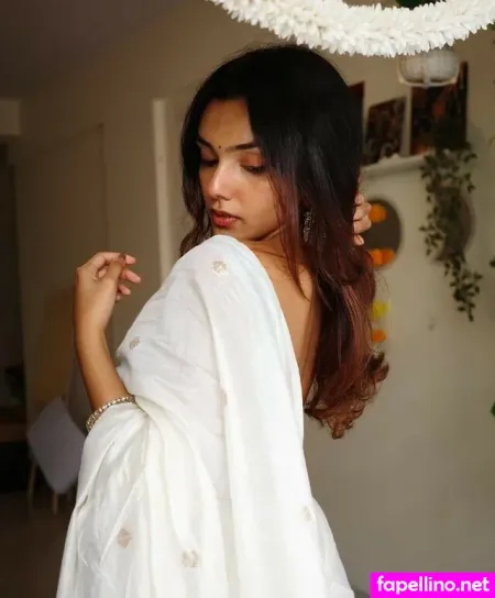 Malvika Lilla OnlyFans Thumbnail #ocBrTrn6oY