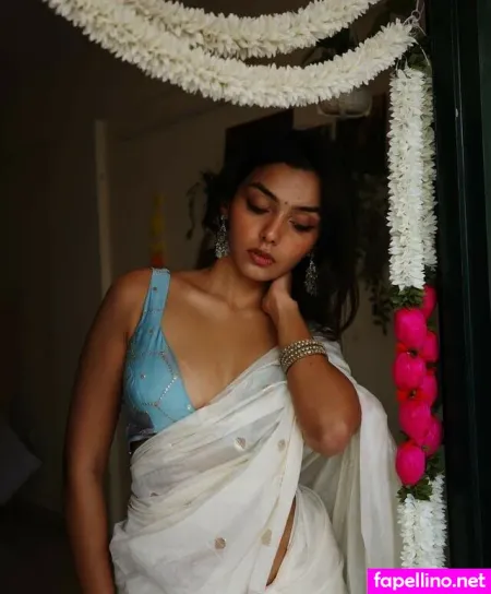 Malvika Lilla OnlyFans Thumbnail #rPcbCAIikf
