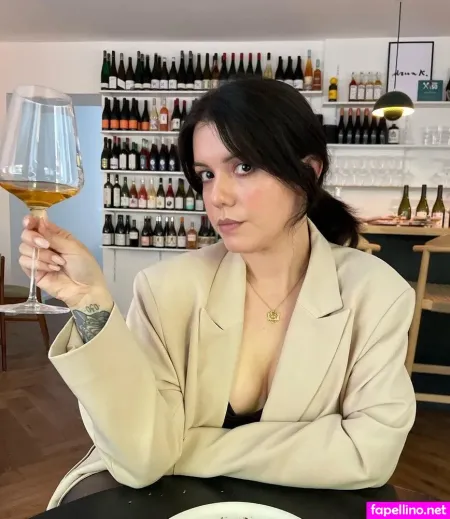 Malwanne OnlyFans Thumbnail #k2l50RLRcc