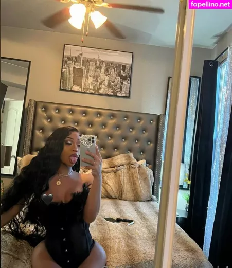 Malykah4 OnlyFans Thumbnail #1r0Qp9jHHH