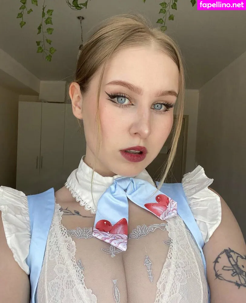 malymvaa, miamalkova, sinkireyn Nude Leaked OnlyFans Photo #gwI9hKEv3Q