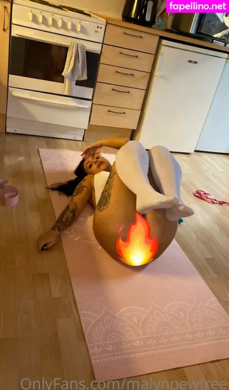 Malynpewfree OnlyFans Thumbnail #9GrXnobGbb