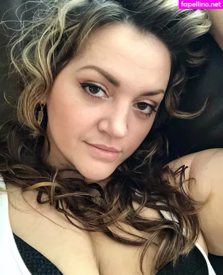 Mama Cabbage Vip OnlyFans Thumbnail #C4ZPtmo0kp