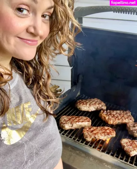 Mama Cabbage Vip OnlyFans Thumbnail #OfplquDnZk