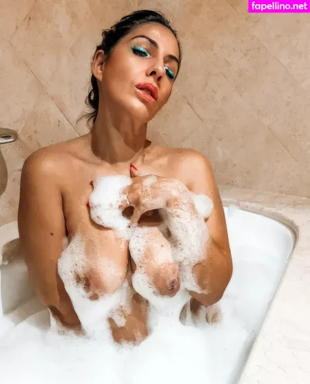 Mama Susurros OnlyFans Thumbnail #oluqXAG3E4