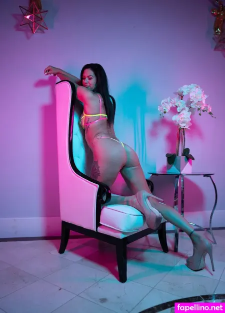 Mamacitadanielle OnlyFans Thumbnail #52YFT9btNv