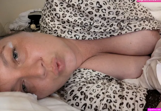Mamaelise OnlyFans Thumbnail #C76YlLbkqz