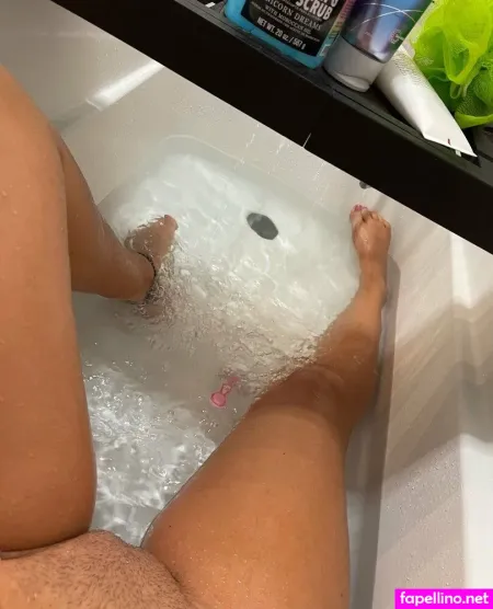 Mamakayepea OnlyFans Thumbnail #DHbnOsAbFG