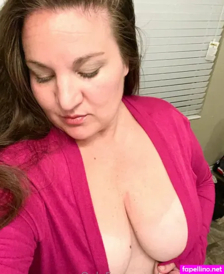 Mamamilks OnlyFans Thumbnail #hywRxUk01x