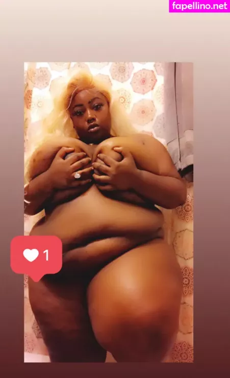 Mamamioshye OnlyFans Thumbnail #VOqWosnlF6
