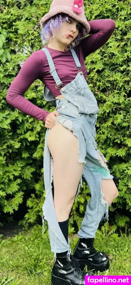 Mamashroomz OnlyFans Thumbnail #1HEzbcggAA