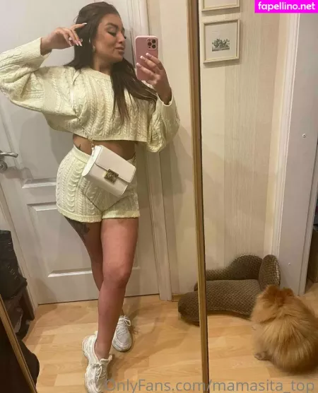 Mamasita Top OnlyFans Thumbnail #27H1nldaYW